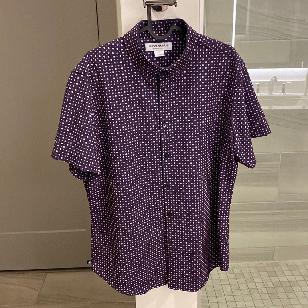 Mizzen + Main Leeward Medium Trim Fit Shirt